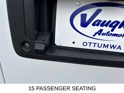 2025 Chevrolet Express Passenger 1LT