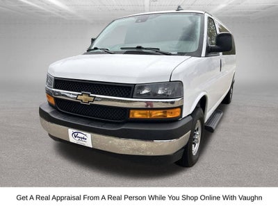2025 Chevrolet Express Passenger 1LT