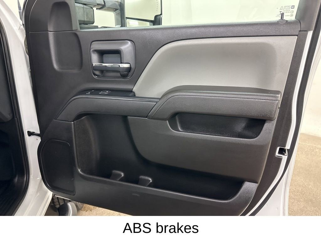 2017 Chevrolet Silverado 3500 HD Chassis Cab Work Truck