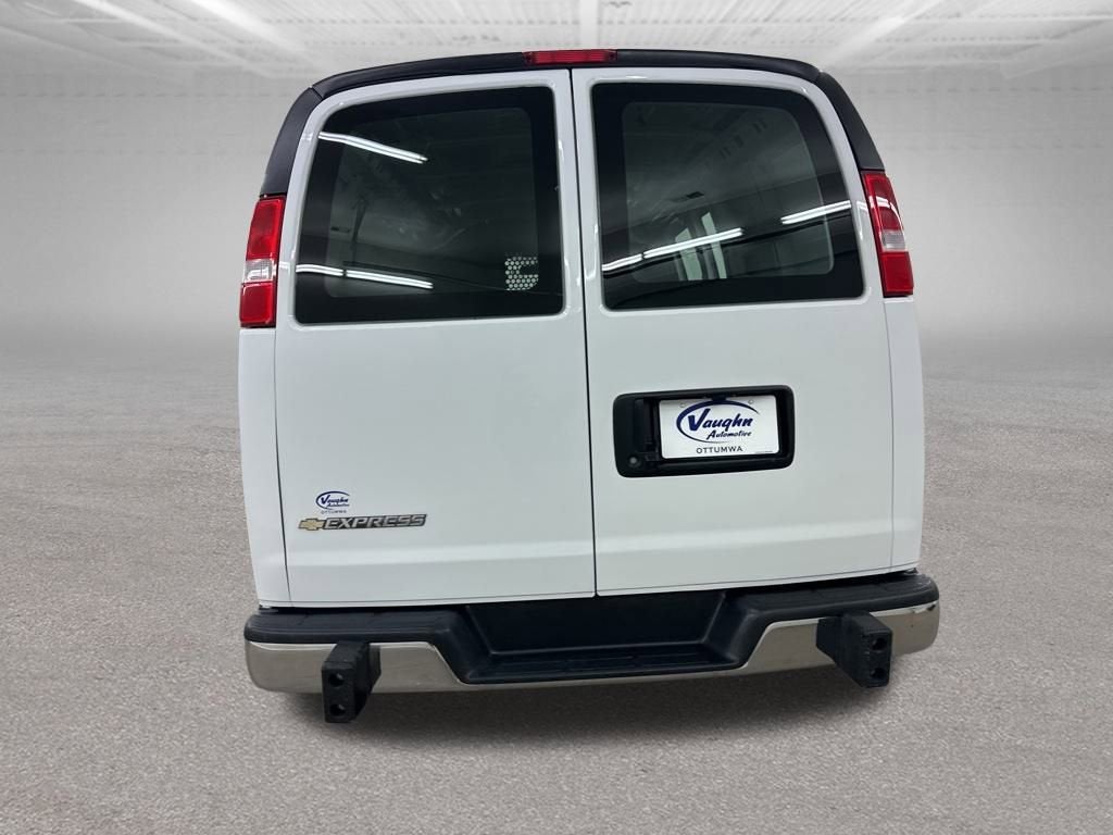 2024 Chevrolet Express Cargo 2500 WT