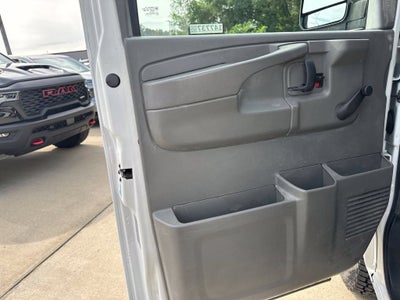 2011 Chevrolet Express Cargo 3500 CARGO