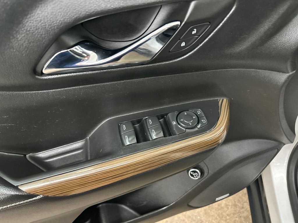2017 GMC Acadia SLE