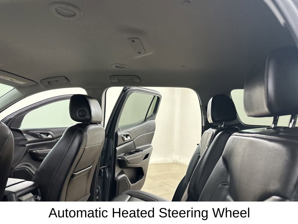 2021 GMC Acadia SLT
