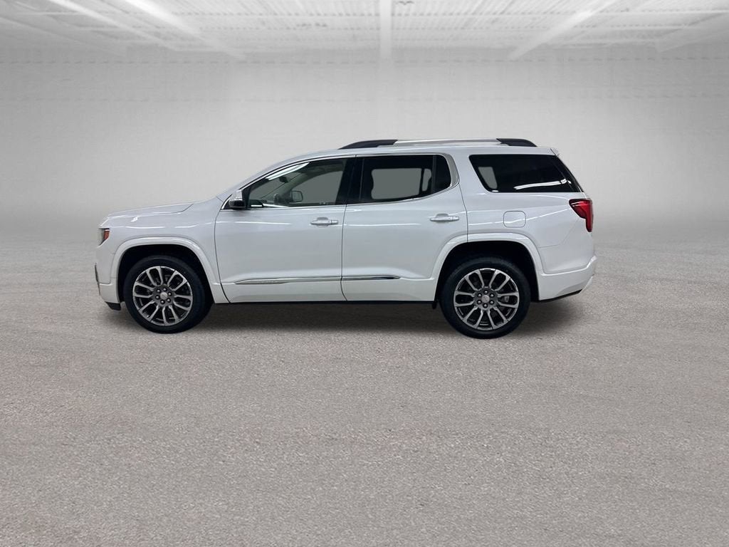 2022 GMC Acadia Denali