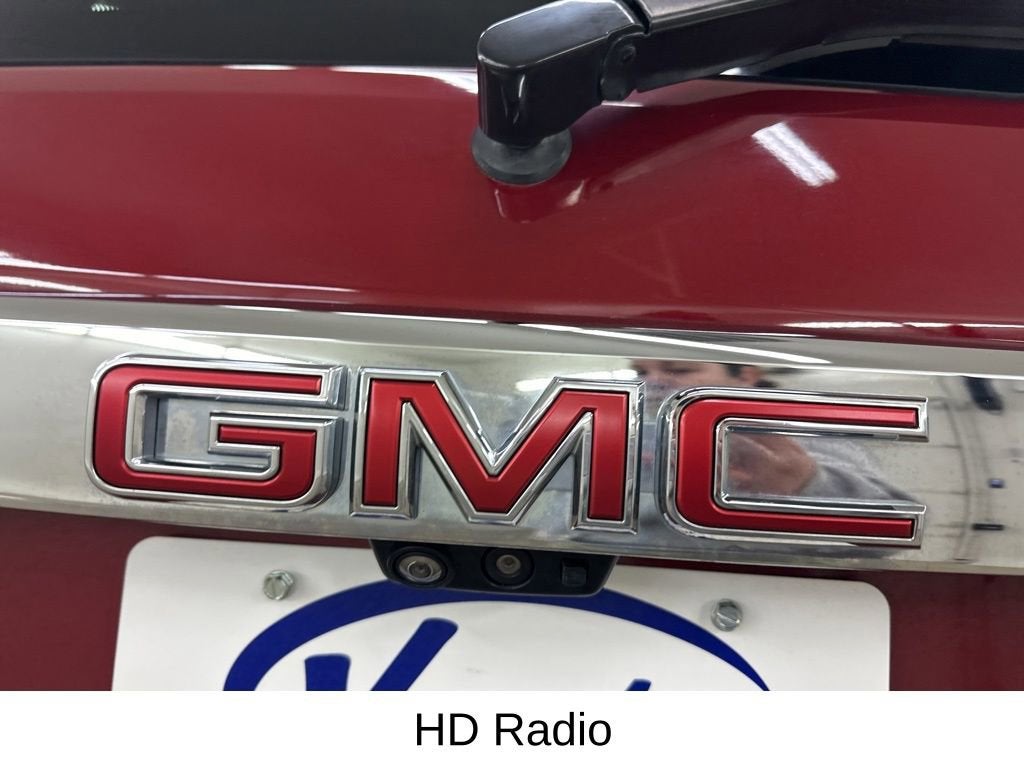 2020 GMC Acadia Denali