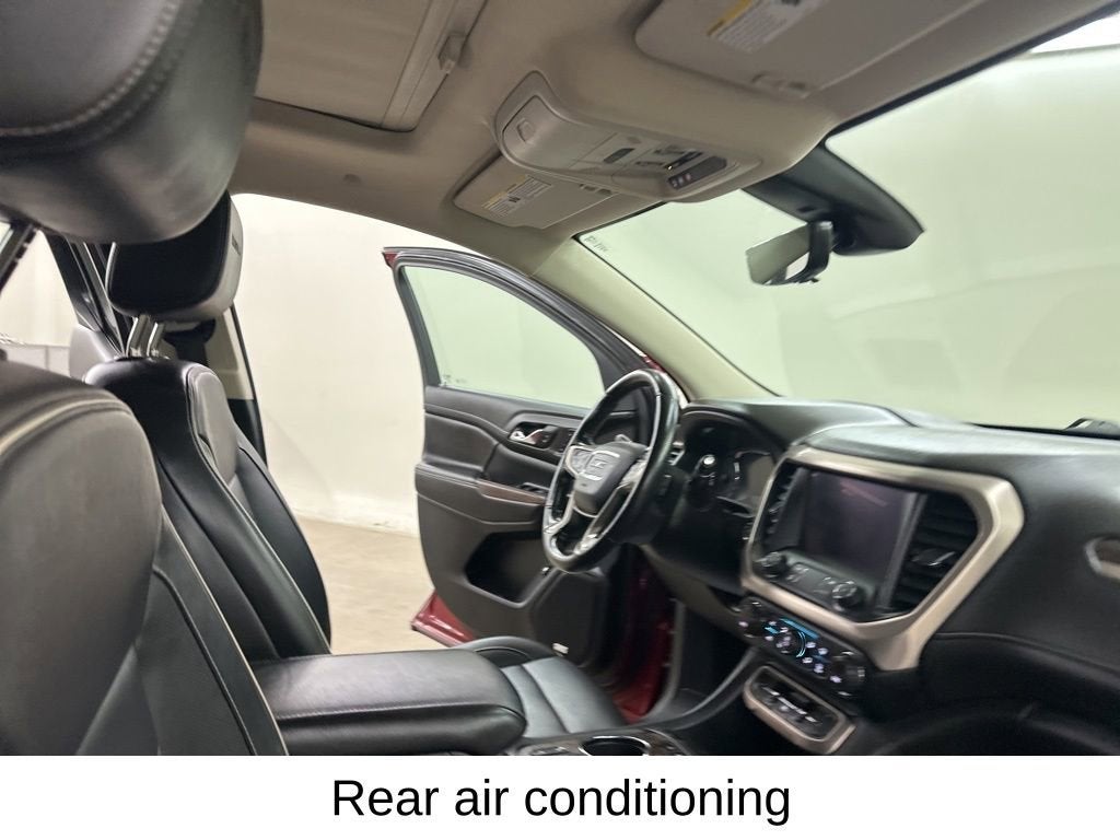 2020 GMC Acadia Denali