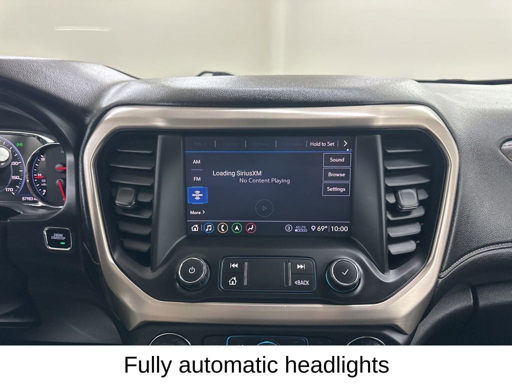 2020 GMC Acadia Denali