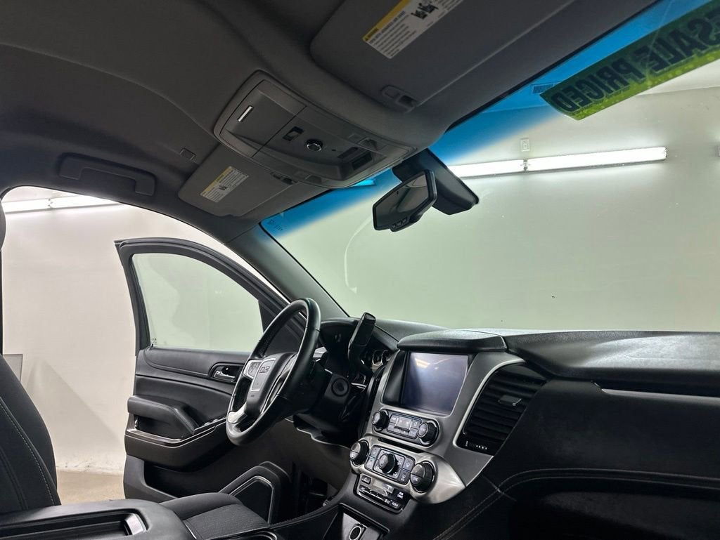 2017 GMC Yukon XL SLE