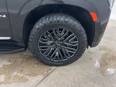 2024 GMC Yukon XL SLT