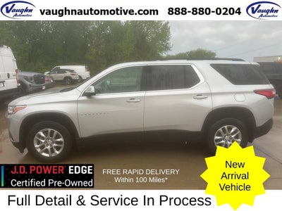 2021 Chevrolet Traverse LT Cloth