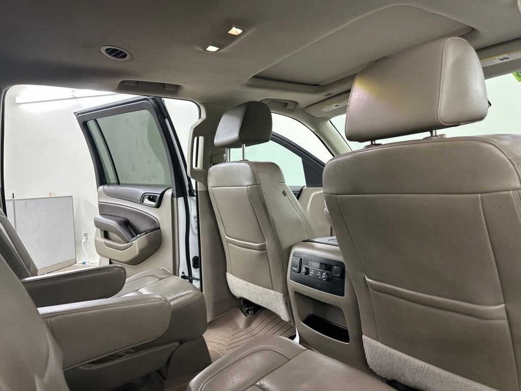 2017 Chevrolet Suburban LT