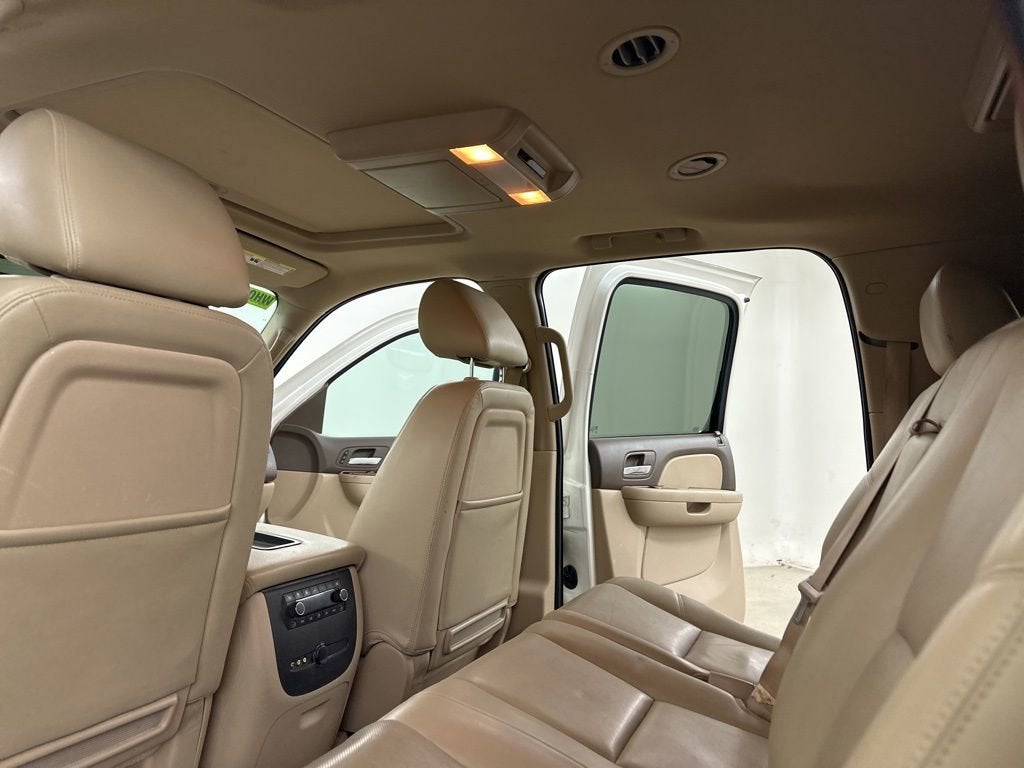 2014 Chevrolet Suburban LTZ