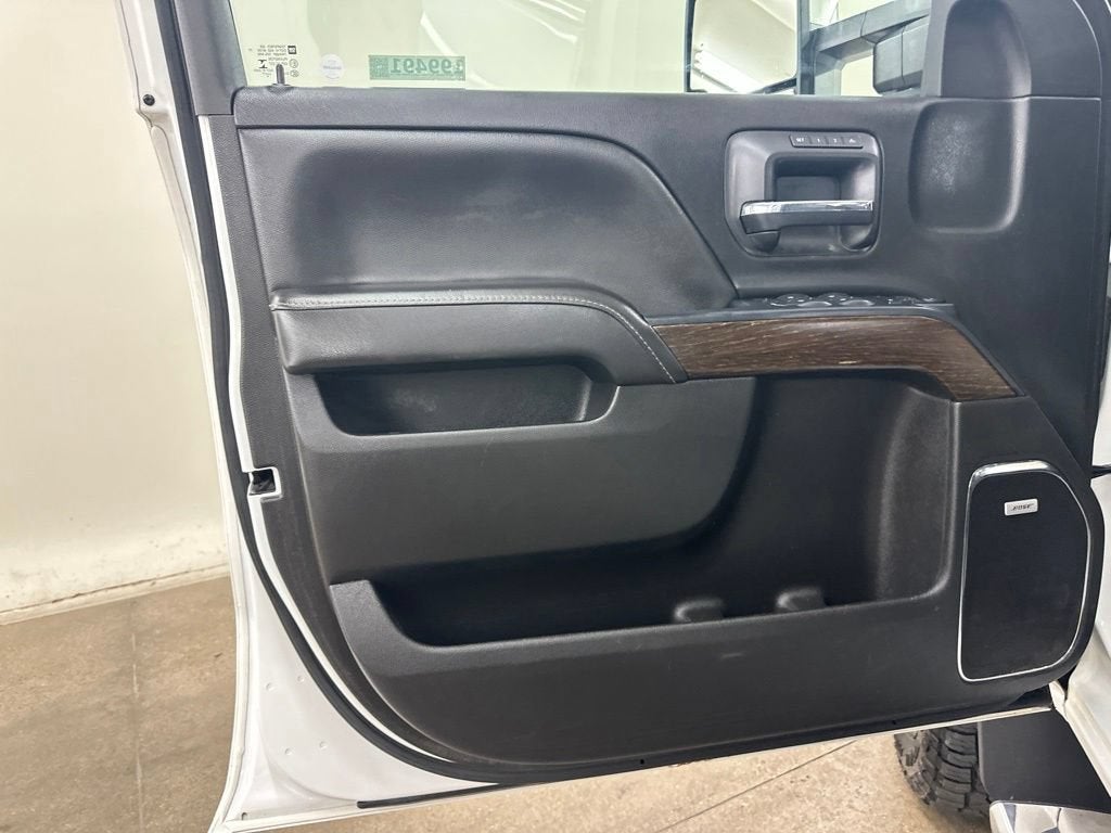 2017 GMC Sierra 2500 HD Denali