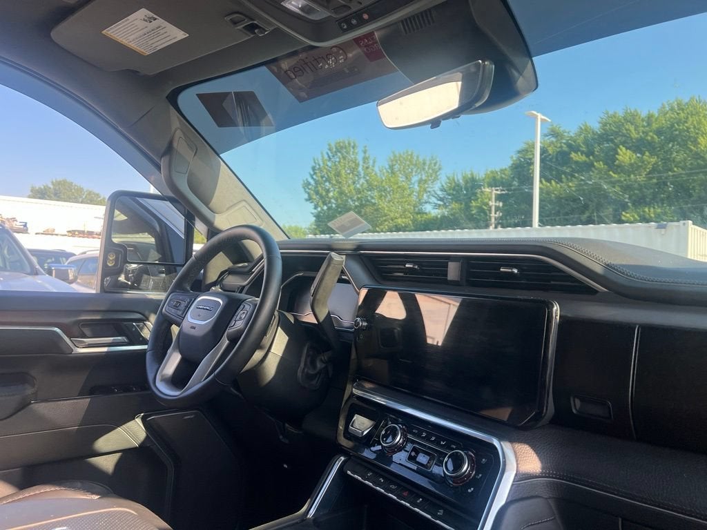 2025 GMC Sierra 2500 HD Denali