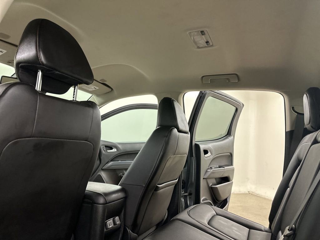 2022 GMC Canyon AT4 - Leather