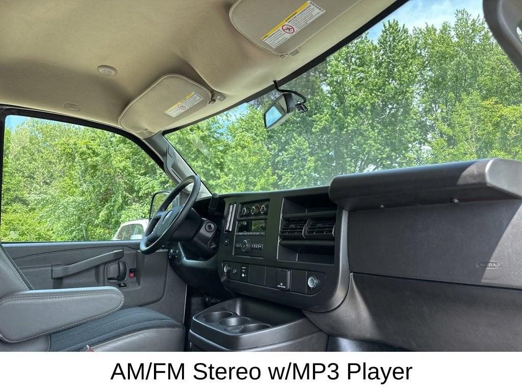 2024 GMC Savana Cargo 2500 Work Van