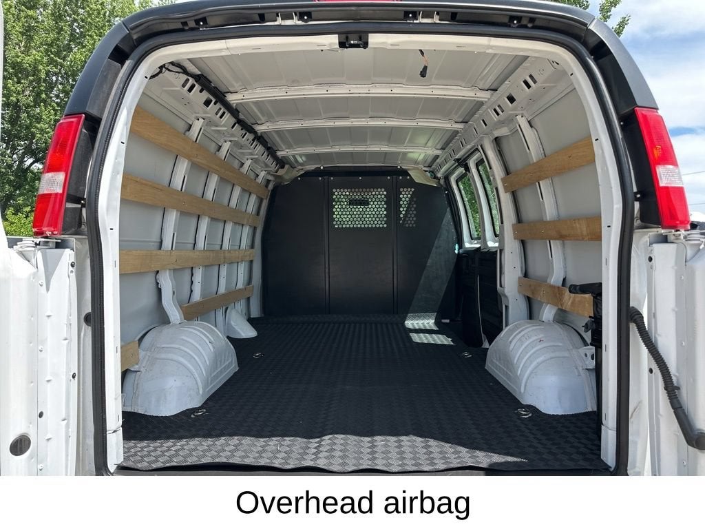 2024 GMC Savana Cargo 2500 Work Van