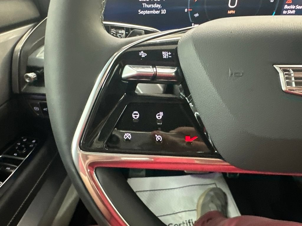 2027 Cadillac VISTIQ Luxury