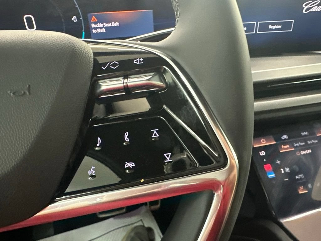 2027 Cadillac VISTIQ Luxury