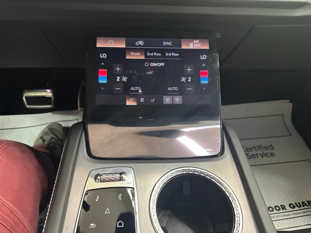 2027 Cadillac VISTIQ Luxury