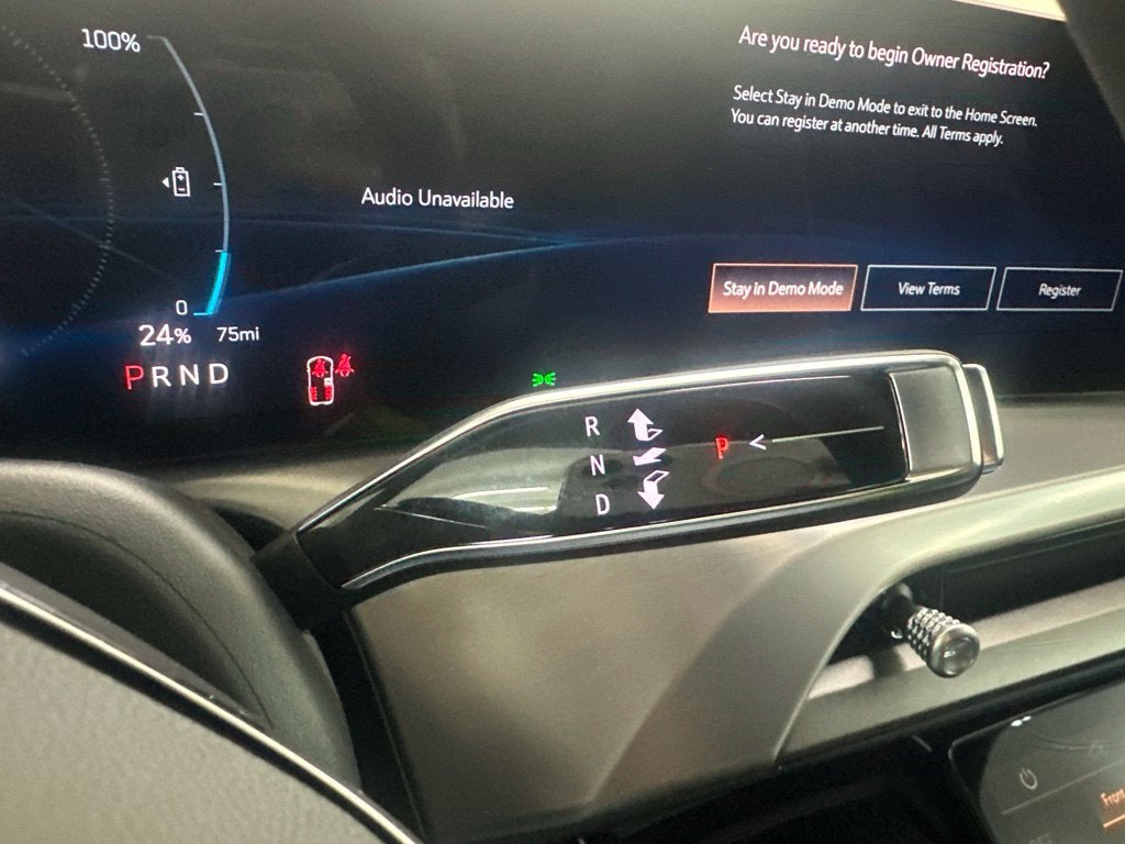 2027 Cadillac VISTIQ Sport