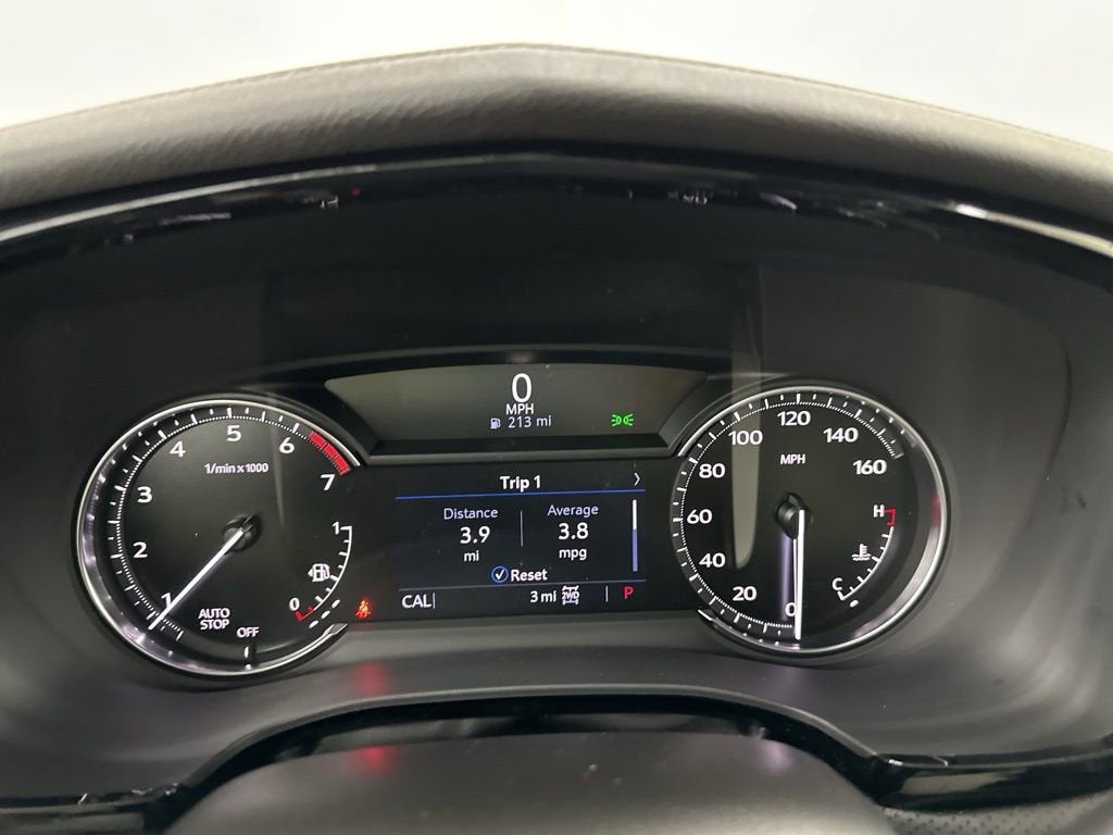 2025 Cadillac XT5 Luxury