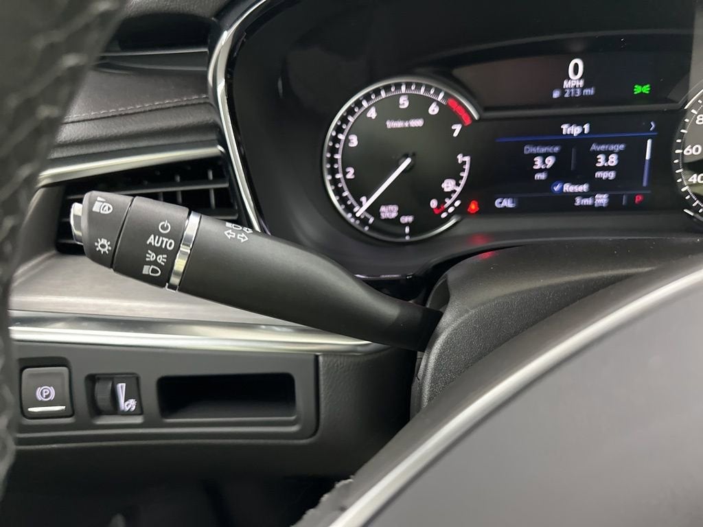 2025 Cadillac XT5 Luxury