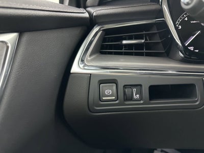 2025 Cadillac XT5 Luxury