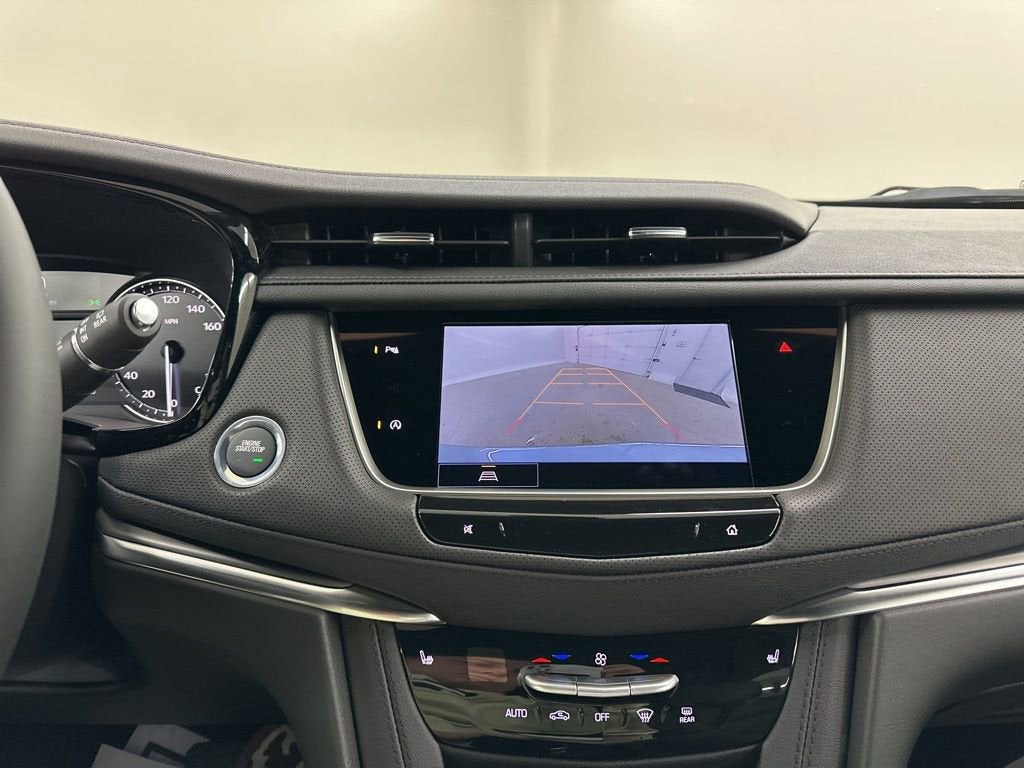 2025 Cadillac XT5 Luxury