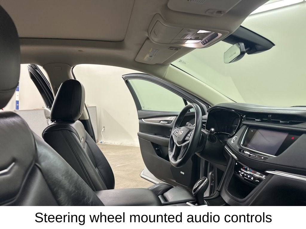 2017 Cadillac XT5 Luxury FWD