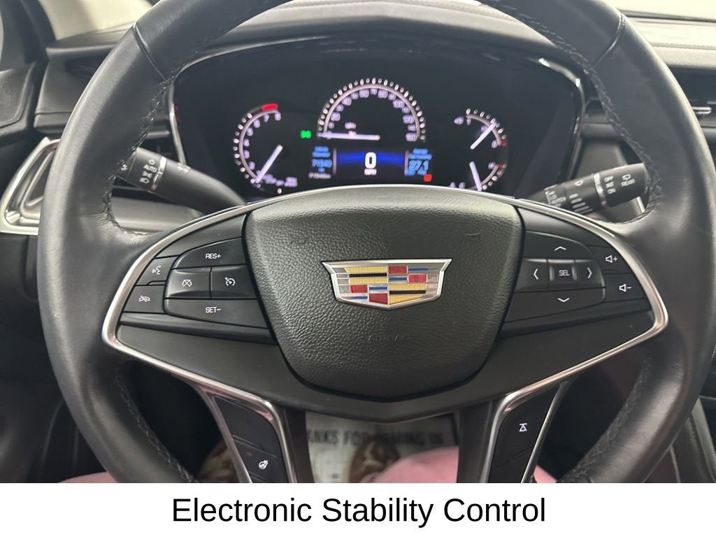 2017 Cadillac XT5 Luxury FWD