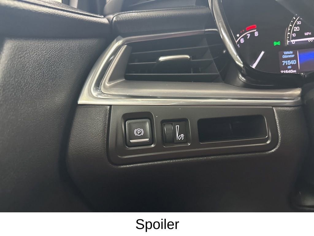 2017 Cadillac XT5 Luxury FWD