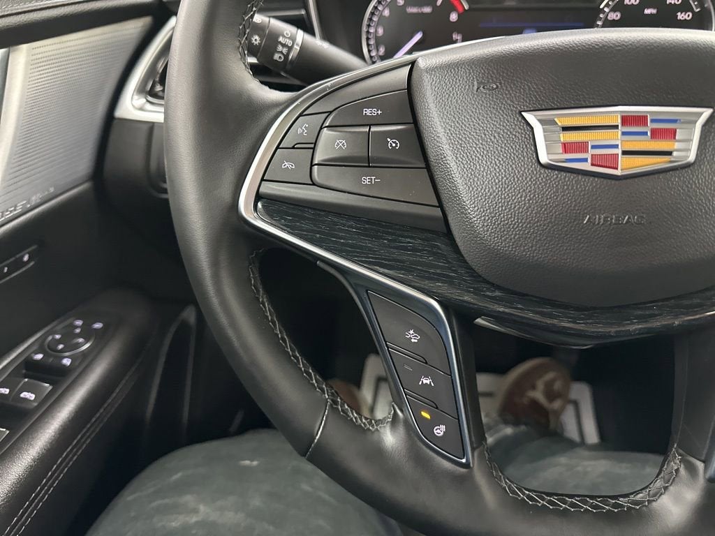 2025 Cadillac XT5 Premium Luxury