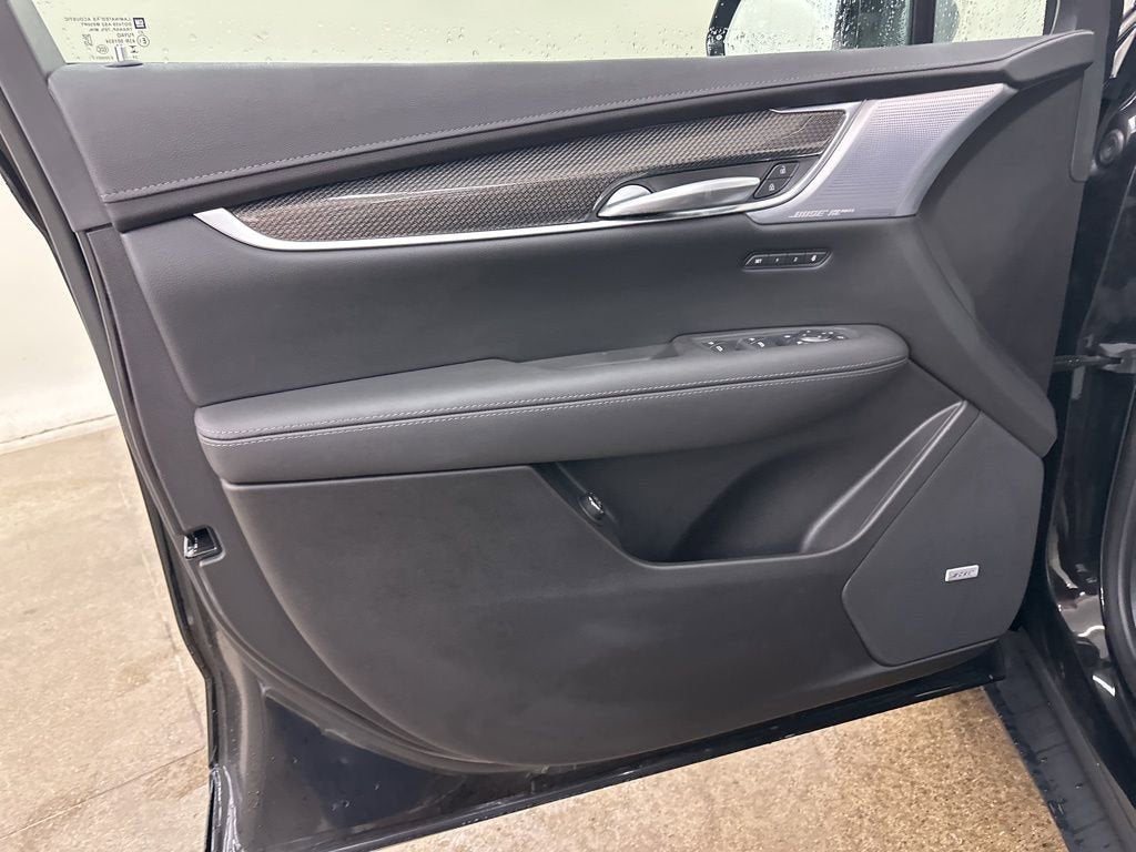 2026 Cadillac XT5 Sport