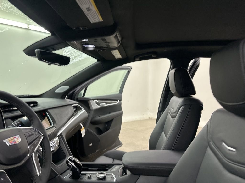 2026 Cadillac XT5 Sport