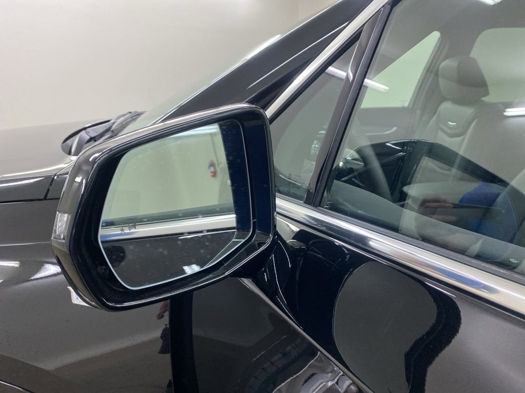 2025 Cadillac XT6 Luxury