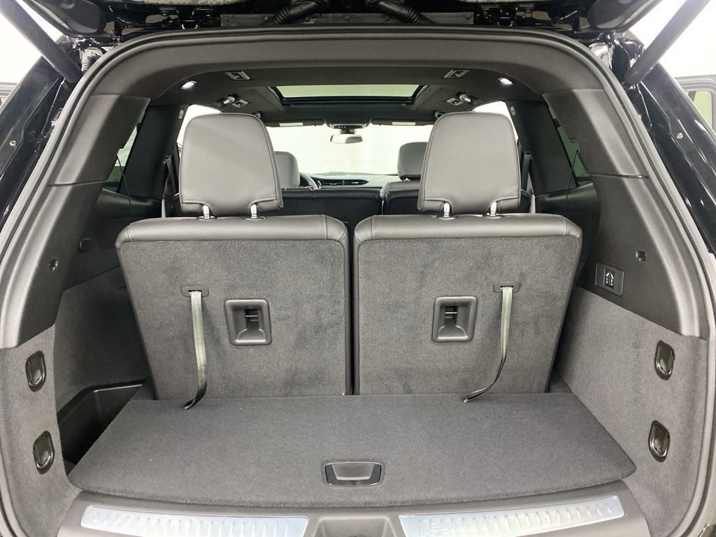 2025 Cadillac XT6 Luxury