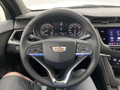 2025 Cadillac XT6 Luxury