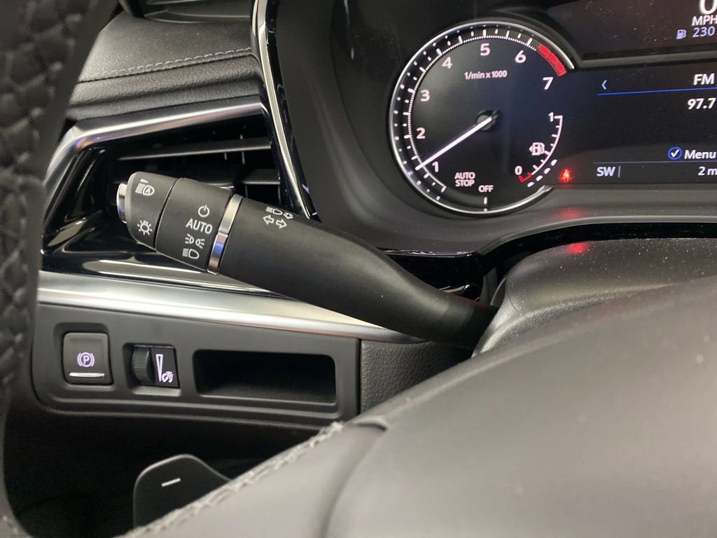 2025 Cadillac XT6 Luxury