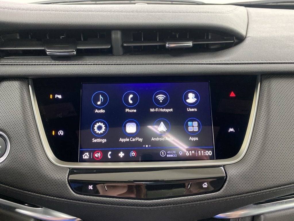 2025 Cadillac XT6 Luxury