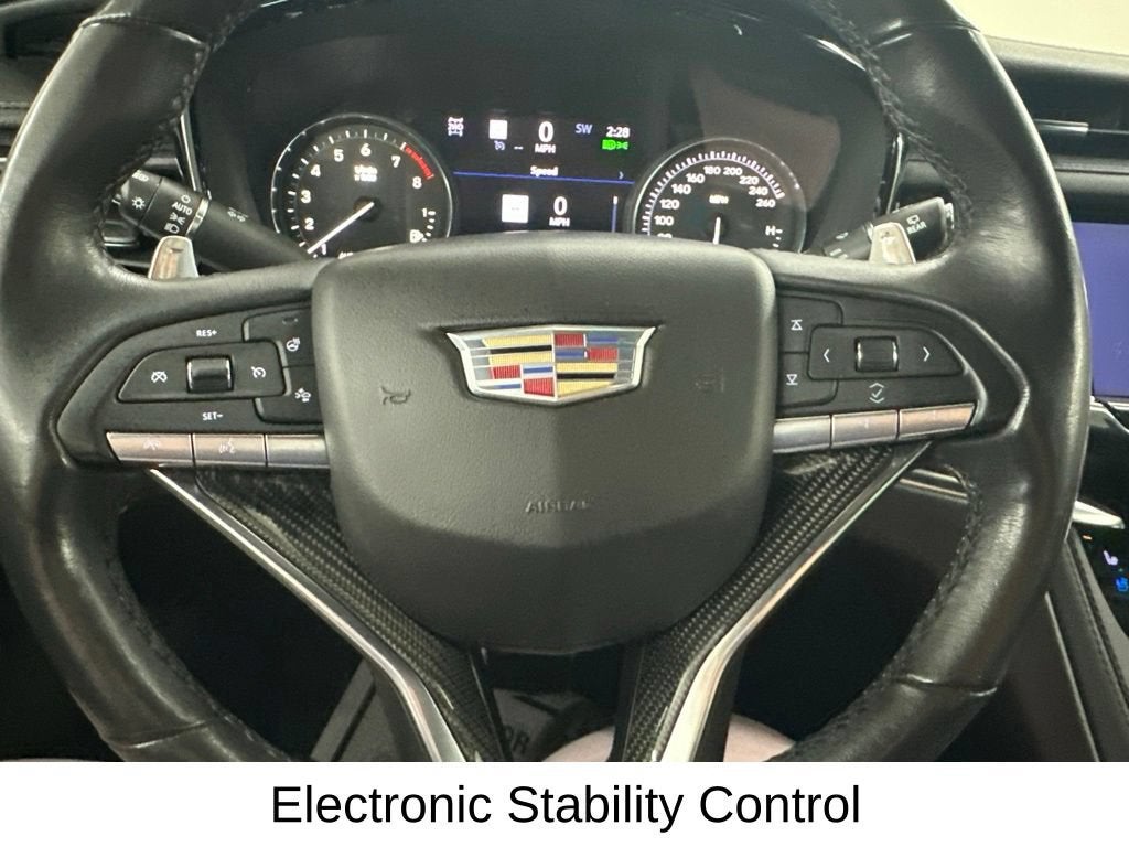 2023 Cadillac XT6 Sport