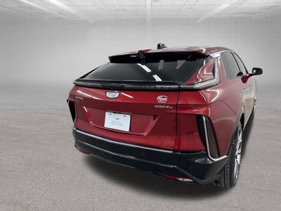 2024 Cadillac LYRIQ Luxury 3