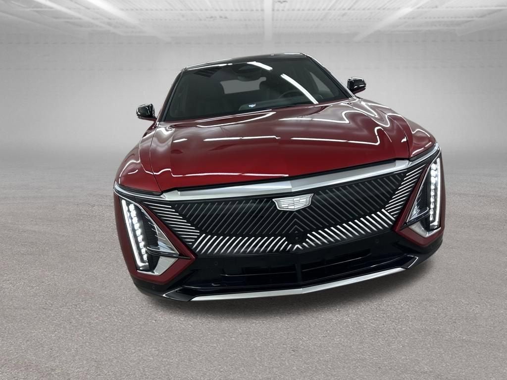 2024 Cadillac LYRIQ Luxury 3