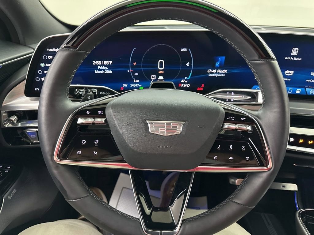 2024 Cadillac LYRIQ Luxury 3