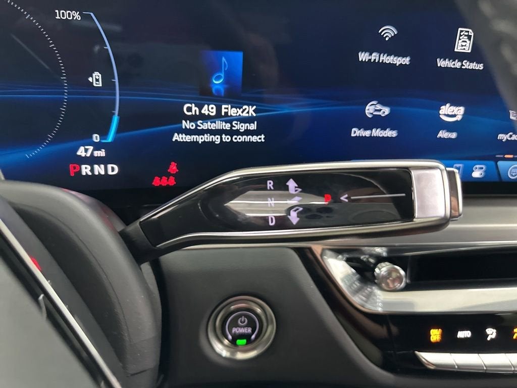 2024 Cadillac LYRIQ Luxury 3