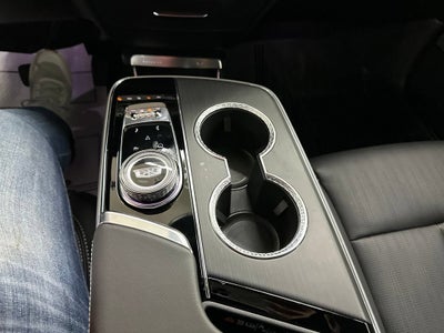 2025 Cadillac LYRIQ Luxury 3