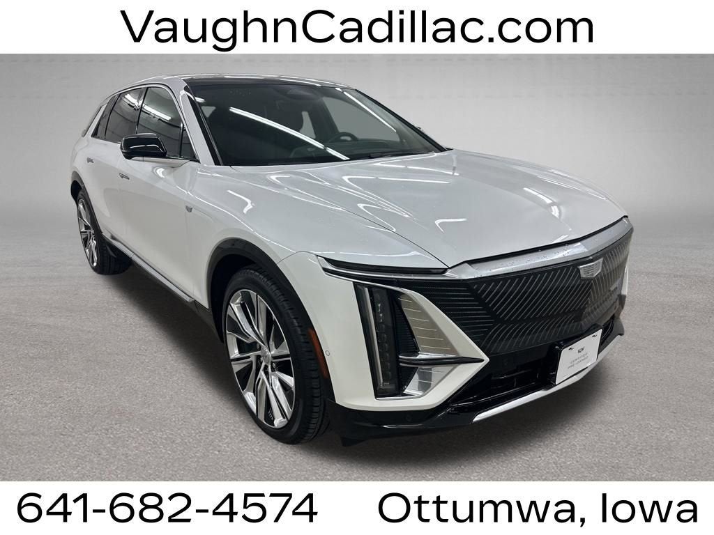 2025 Cadillac Lyriq Luxury 3 AWD's photo