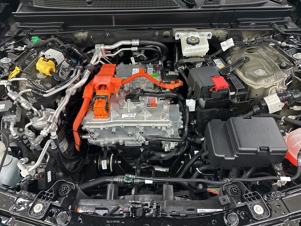 2025 Cadillac LYRIQ Luxury 3