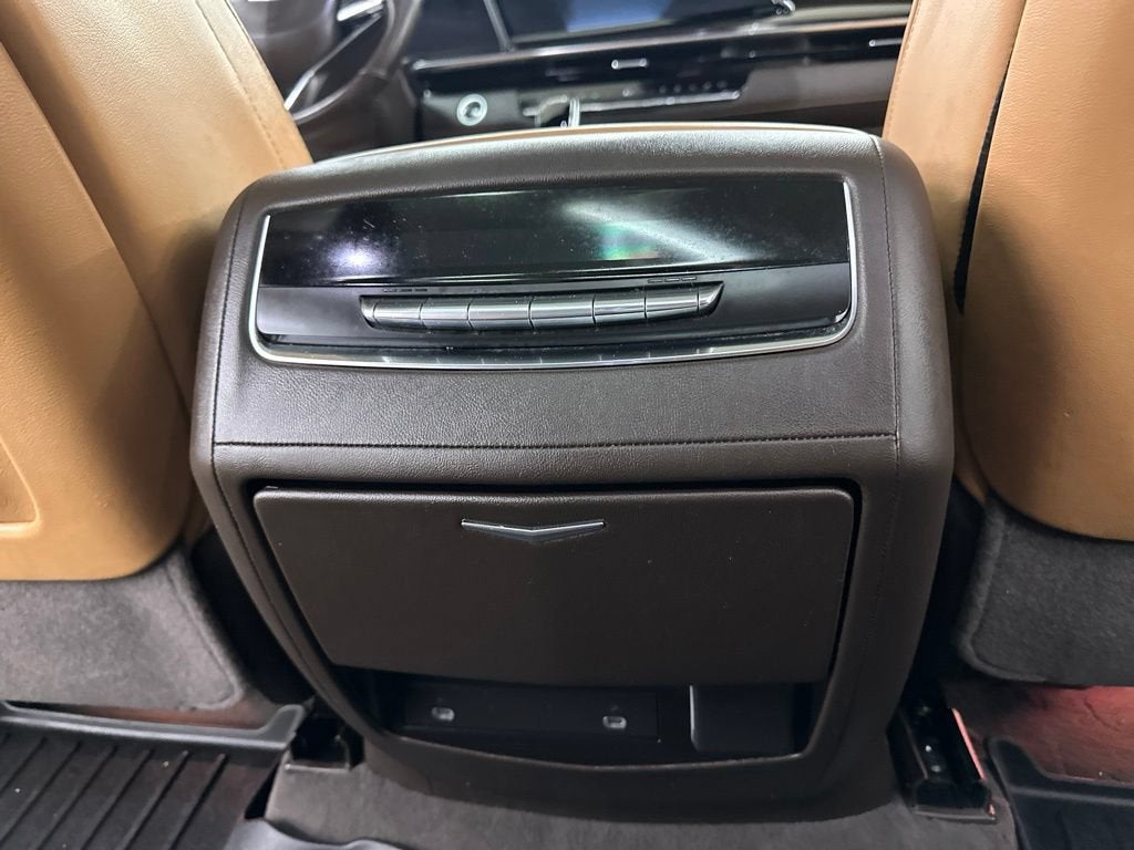 2023 Cadillac Escalade Sport