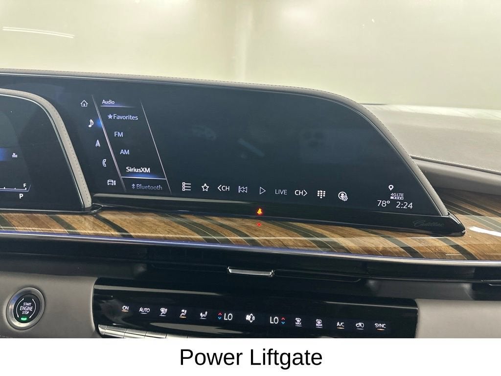 2023 Cadillac Escalade 4WD Sport Platinum